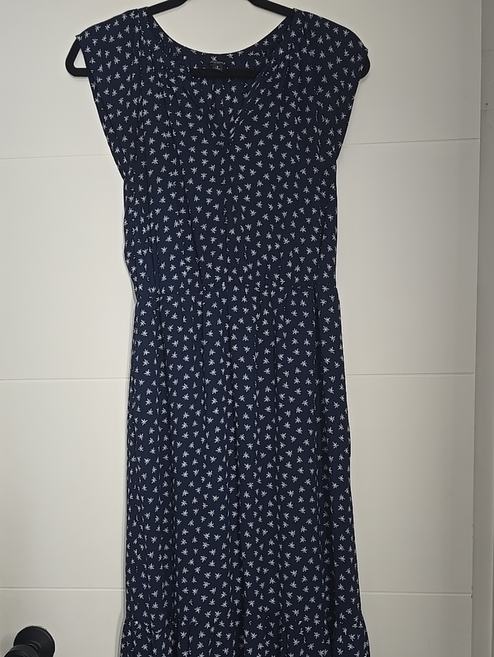 J. Crew Mercantile Navy Blue Floral Midi Dress Small S Elastic Waist Ruffle Hem